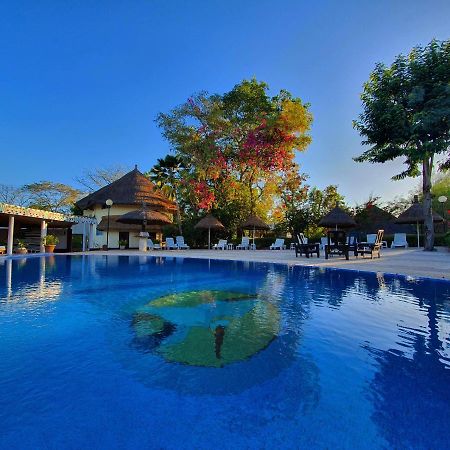 Hotel Keur Saloum Toubakouta Exterior foto