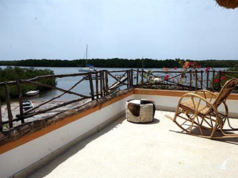 Hotel Keur Saloum Toubakouta Exterior foto