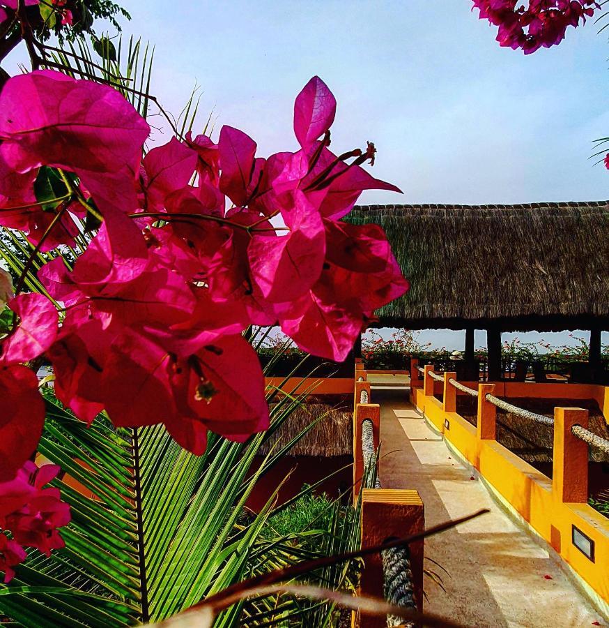 Hotel Keur Saloum Toubakouta Exterior foto