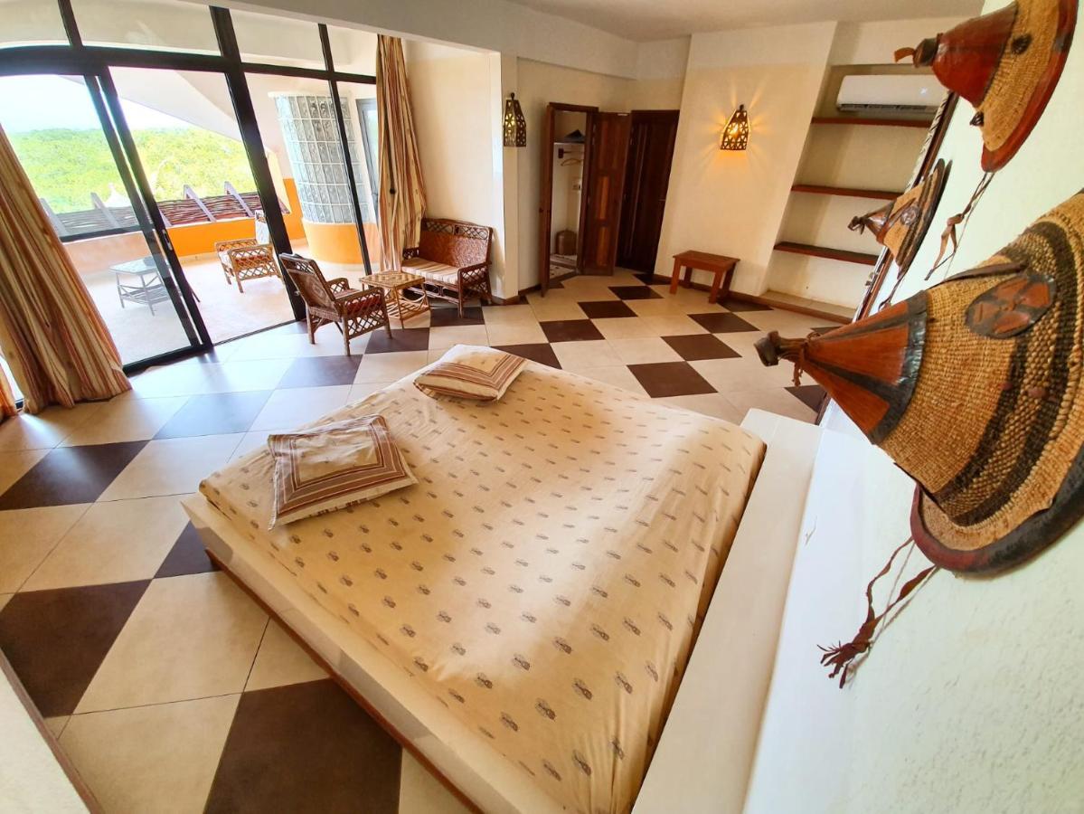 Hotel Keur Saloum Toubakouta Exterior foto