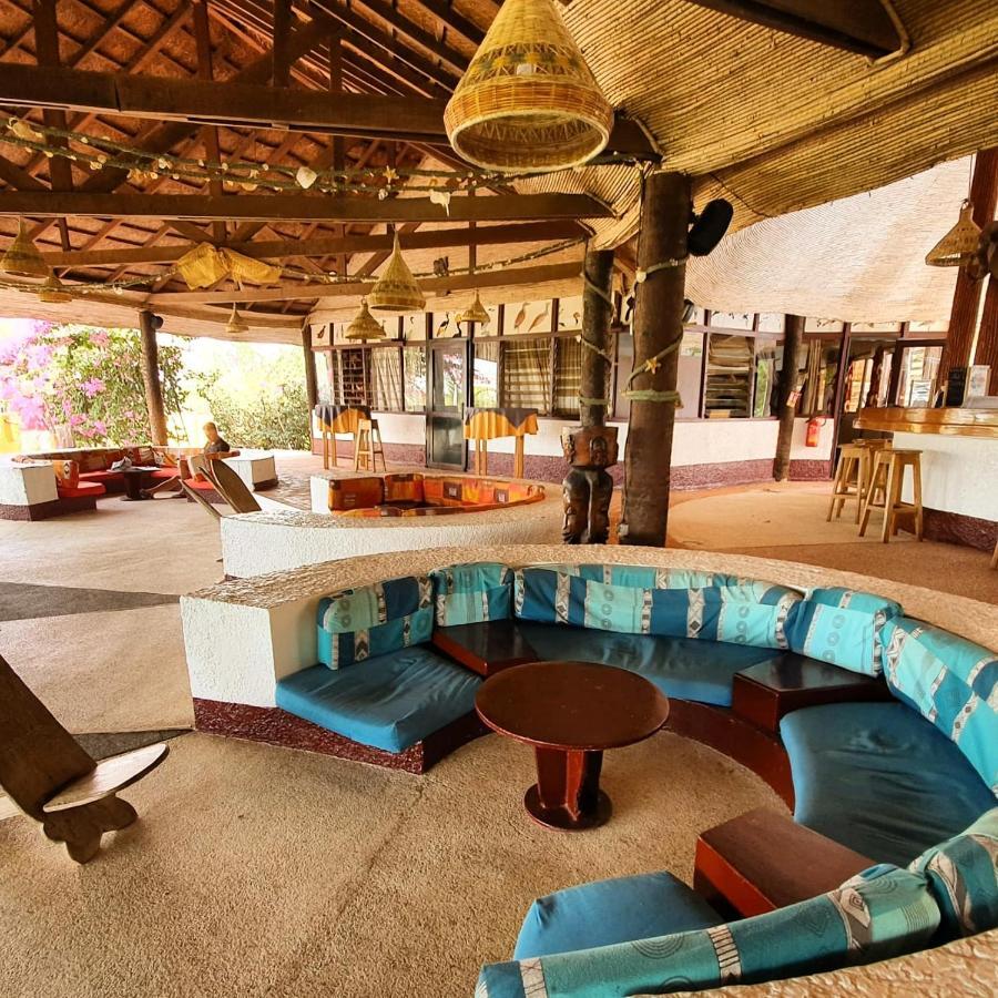 Hotel Keur Saloum Toubakouta Exterior foto