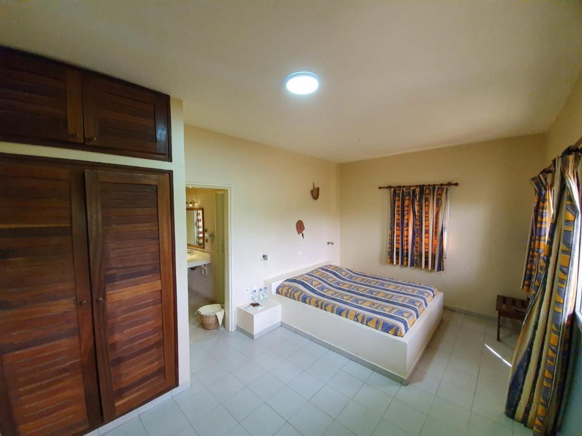 Hotel Keur Saloum Toubakouta Exterior foto