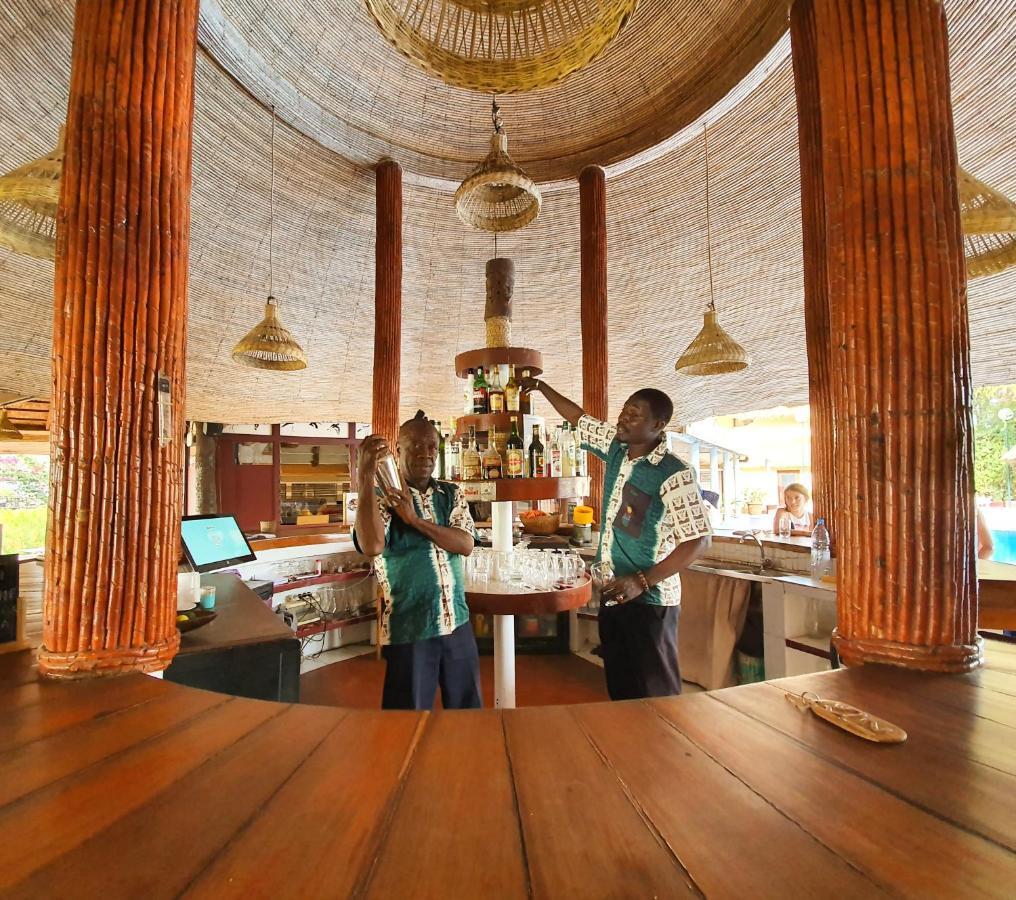 Hotel Keur Saloum Toubakouta Exterior foto